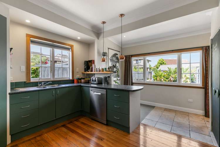 23 Gardner Avenue New Lynn_7