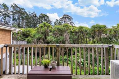 2/42 Eastglen Road_2