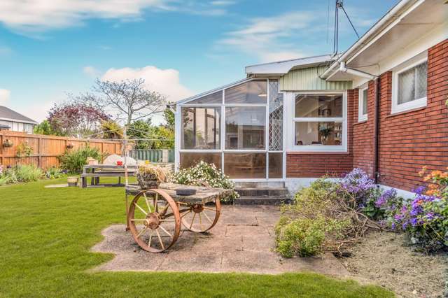 6 Hillary Street Chedworth_2