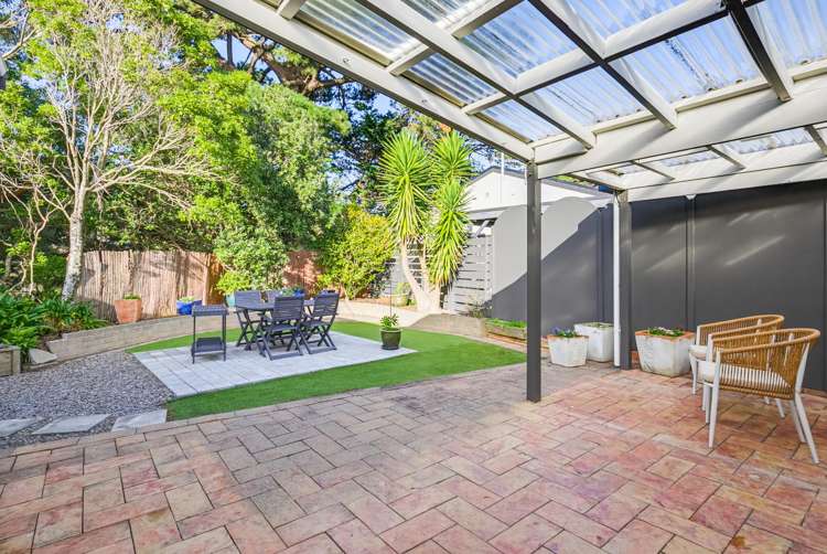 21 Caesars Place Churton Park_31