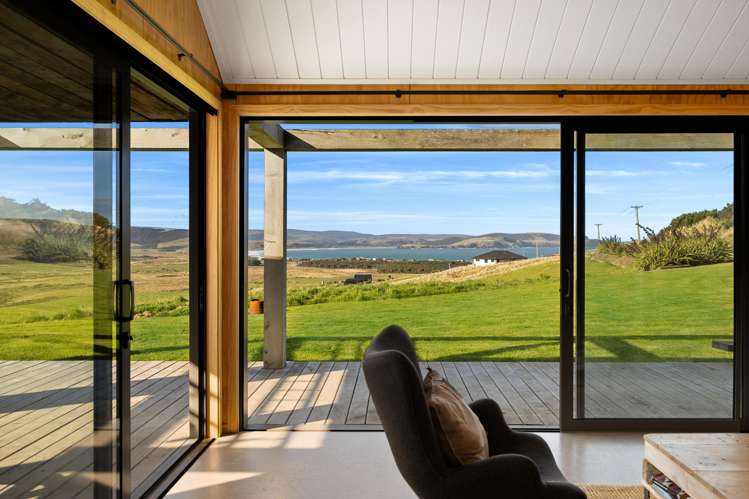 120 Mair Road Curio Bay_12