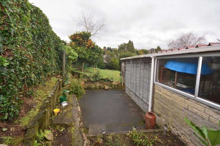 54 Sherwood Street Bellevue_17