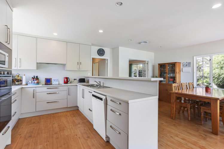 6 Malcolm Avenue Cashmere_15