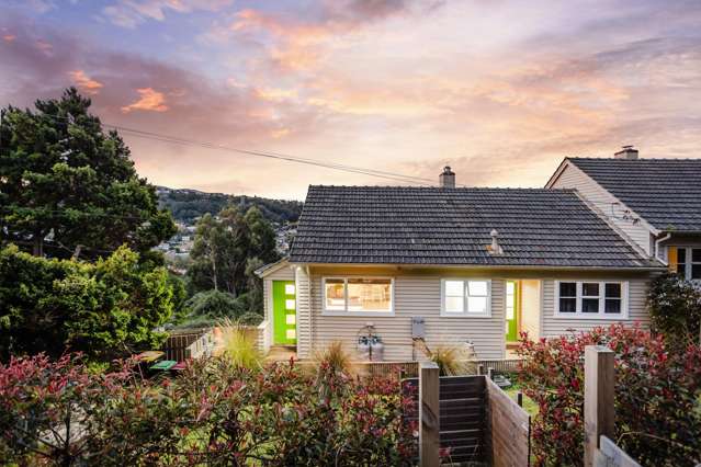 Private and sunny with city and harbour views