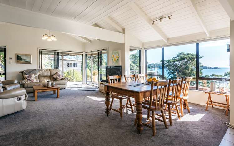 168a Ocean View Road Oneroa_5