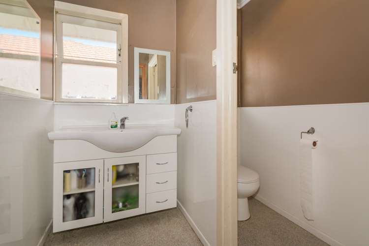 28 Eversleigh Road Belmont_18