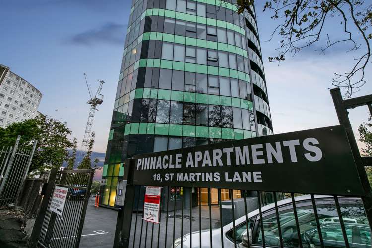 1201/18 Saint Martins Lane Grafton_14