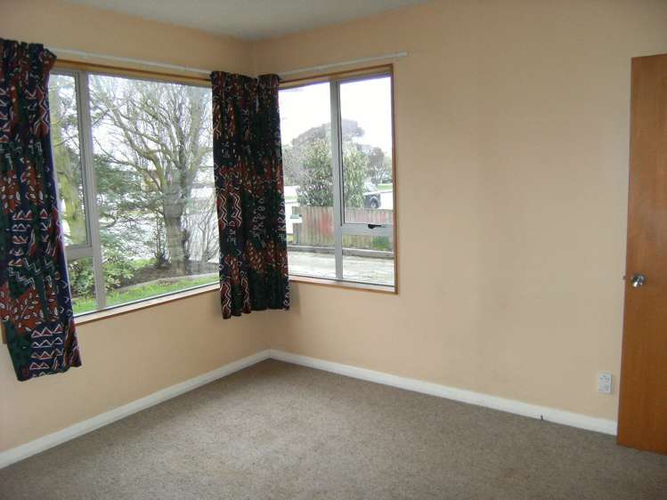 73 Neill Street Hornby_9