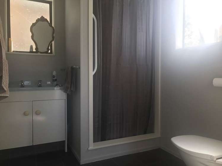 2 Rhodes Street Carterton_3