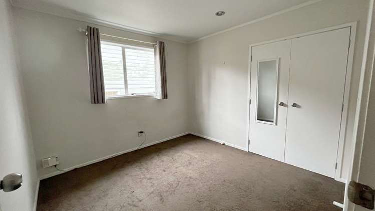 71 Chartwell Avenue Glenfield_6