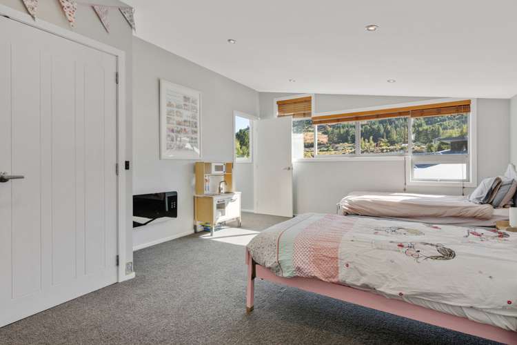 2/27 Au Redfern Terrace Arthurs Point_8
