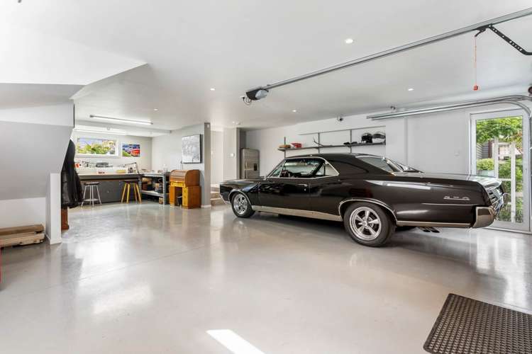 12 & 12A Springcombe Road St Heliers_35