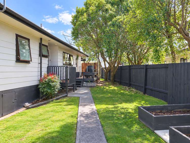 10 Rutland Street Fairview Downs_21