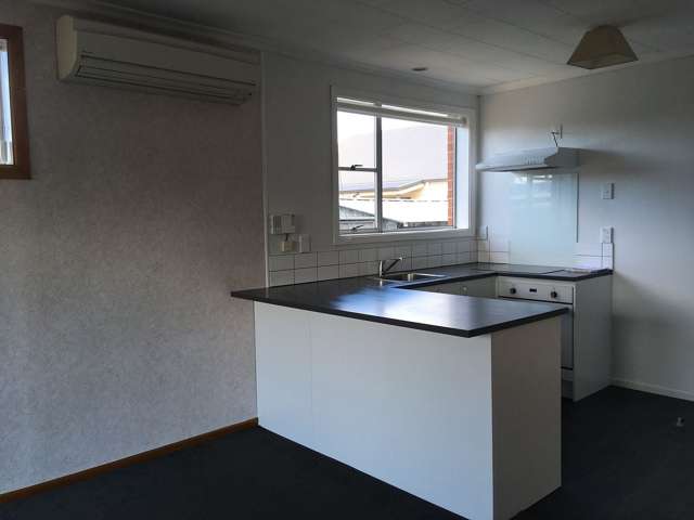 2BR Mosgiel Back unit with Garden
