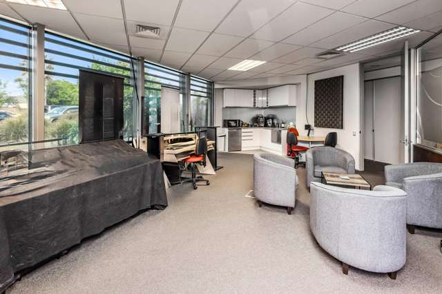 1/6-8 Omega Street Albany_3