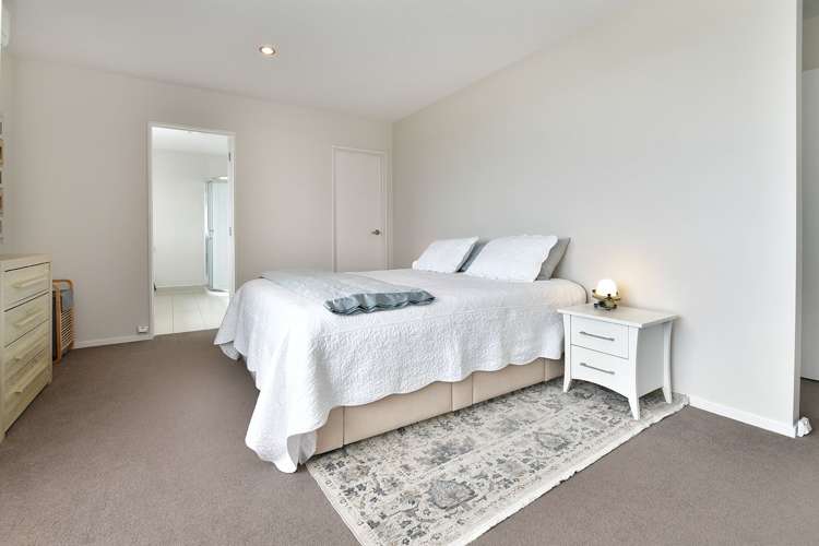 1211 Whangaparaoa Road Gulf Harbour_53