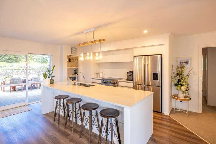 420 Sea View Road Onetangi_3