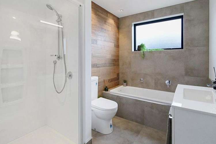 Upper Queen Street_5