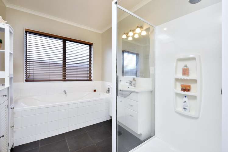 3 Wanderers Avenue Brightwater_22