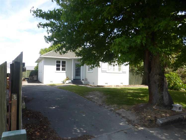 32 Piko Crescent_0