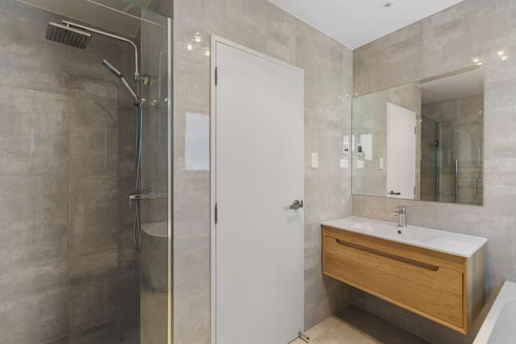 4 Aquamarine Avenue Wainui_13