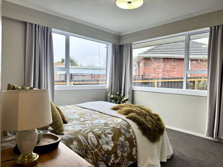 46 Pages Road Marchwiel_16