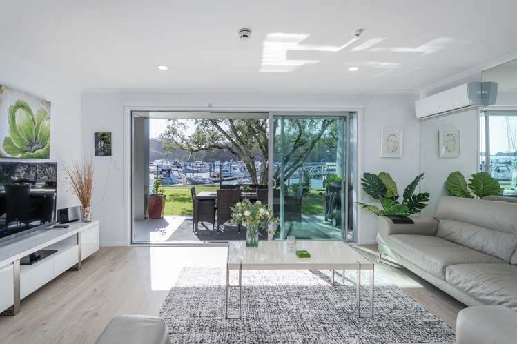 - Unit 5, Marina Park Apts,  86 Albert Street Whitianga_1