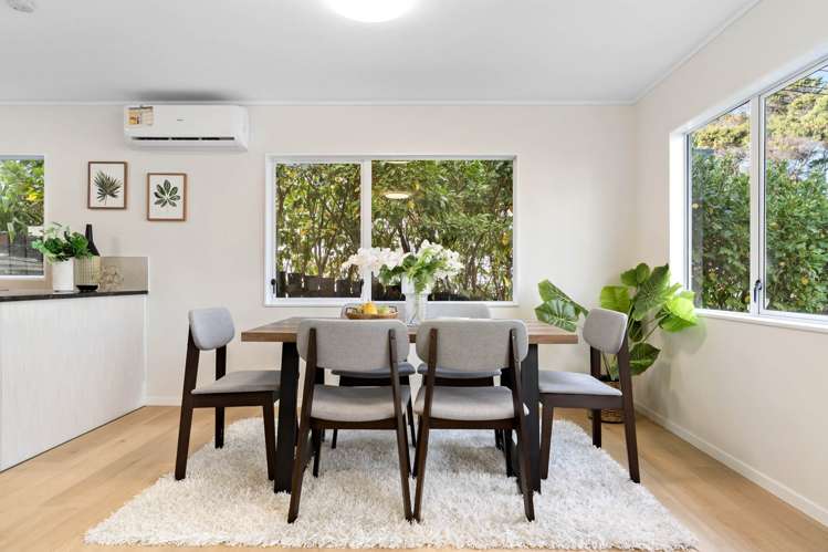 2/20 Hogans Road Glenfield_6