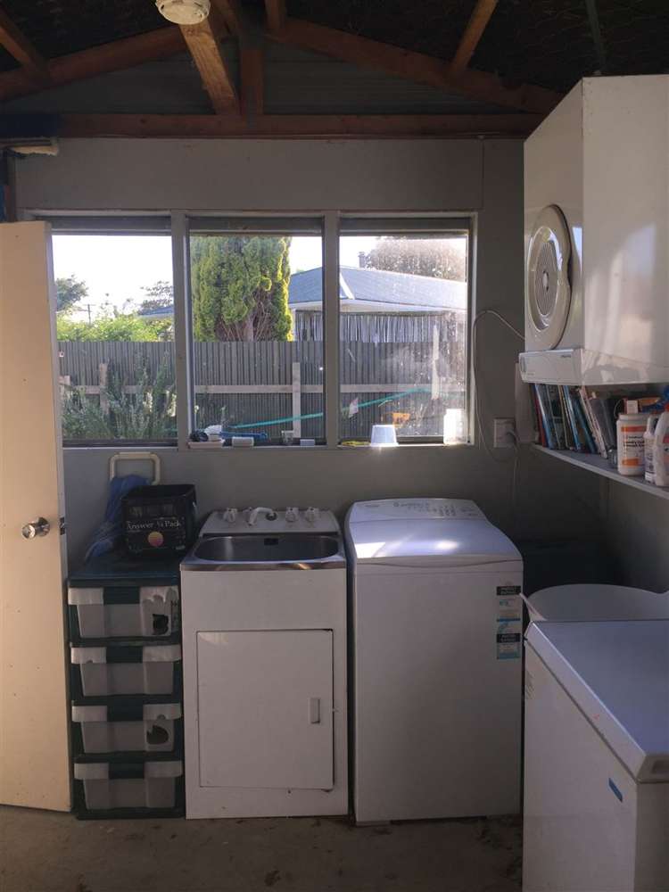 7 Bull Street Bulls_7