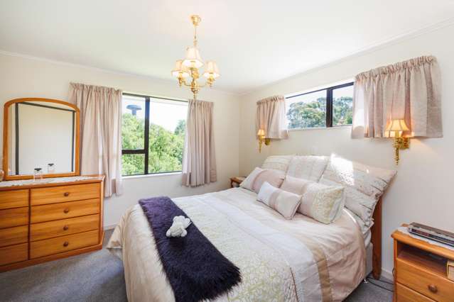 9 Hillgrove Place Fitzherbert_2