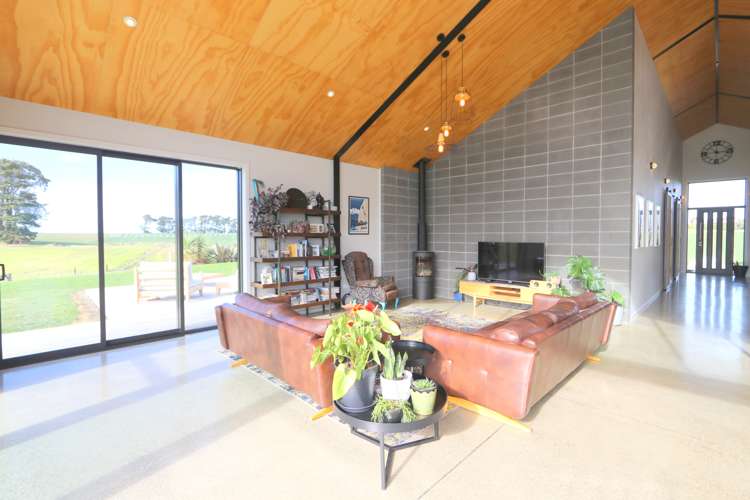 99 Blondell Road Waimatua_6