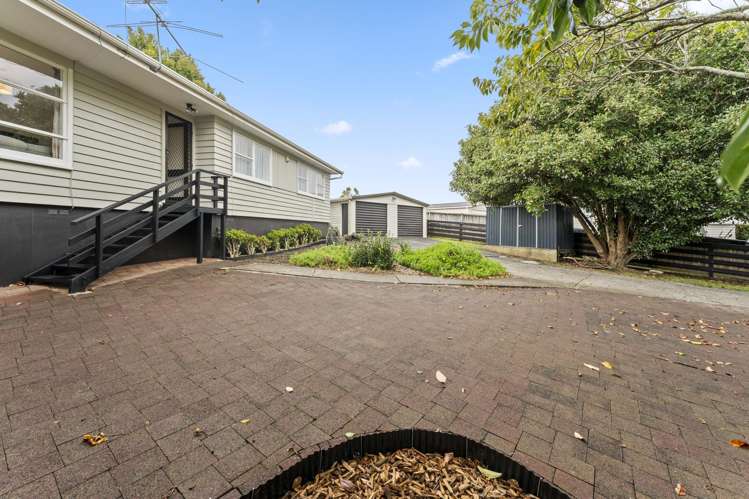7 Rainbow Place Wattle Downs_2
