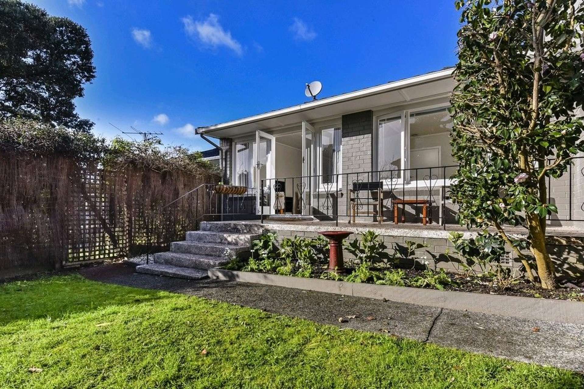 2/12a Sanders Avenue Takapuna_0