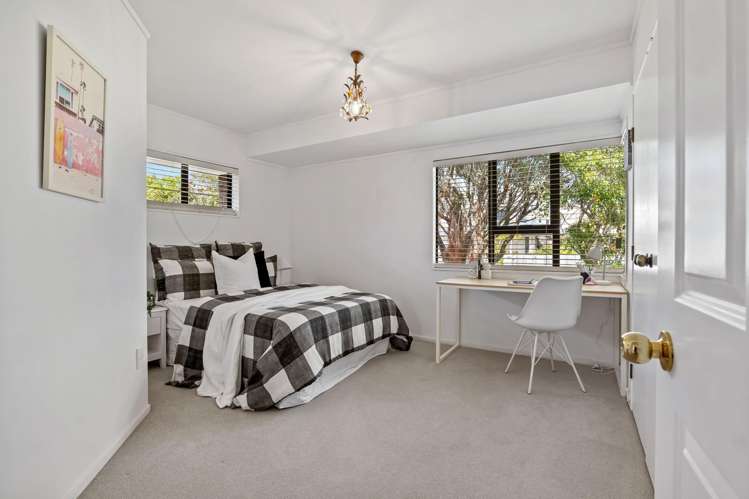 26 Settlers Grove Orewa_17