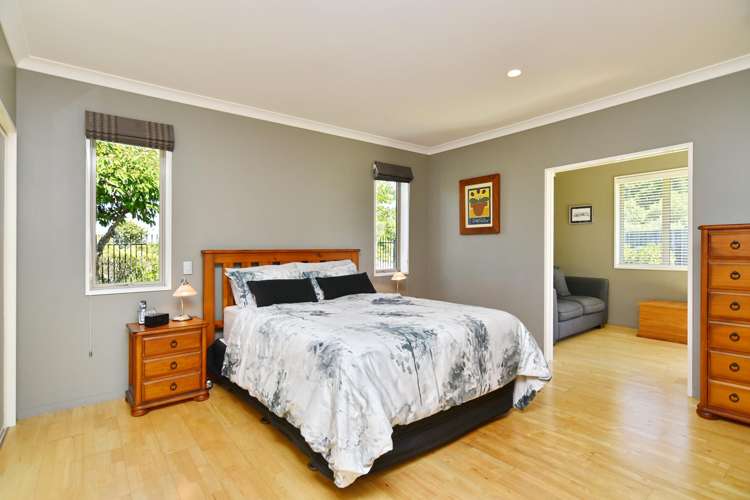 5 Orewa Close Parklands_14