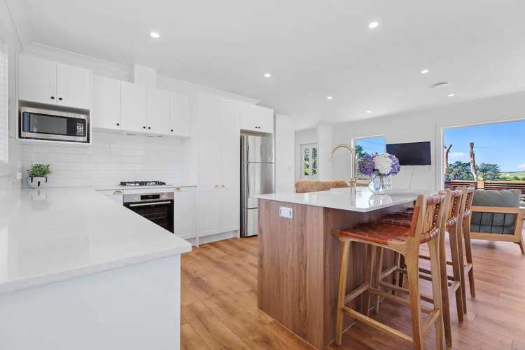 43 Donnelly Street Oakura New Plymouth Houses for Rent One Roof