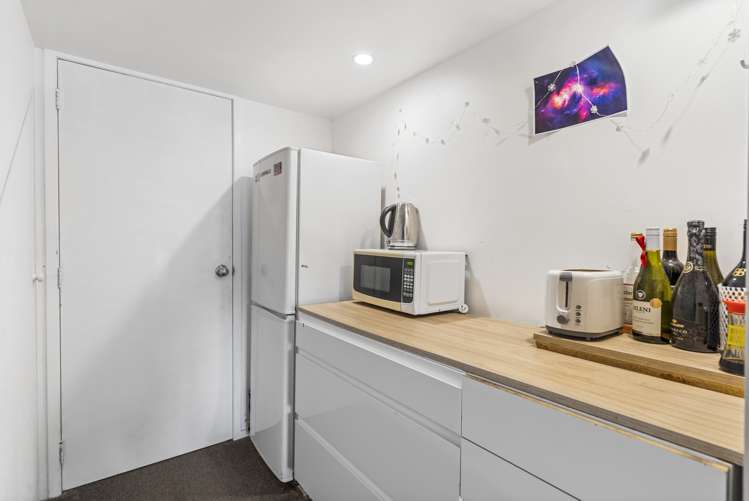 61 Russell Road Manurewa_10