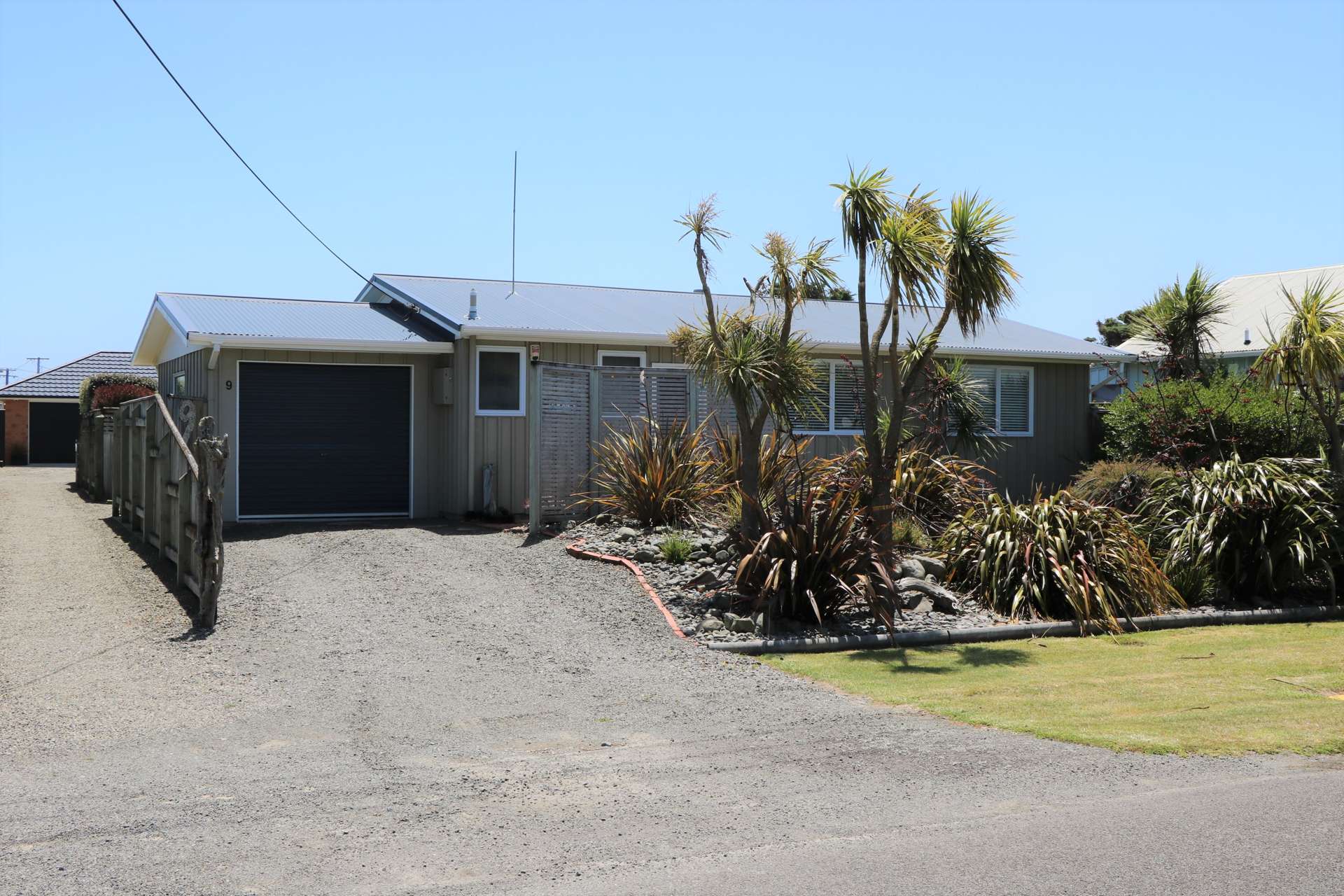 9 Barber Street Foxton Beach_0