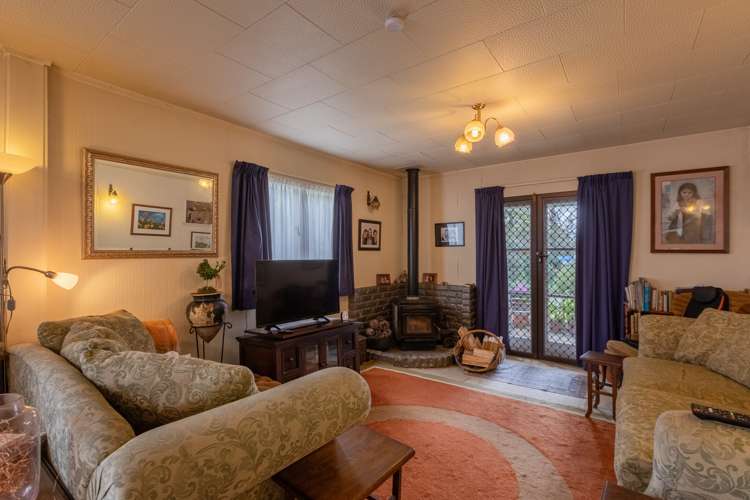 57 Waverley Street Waipawa_4