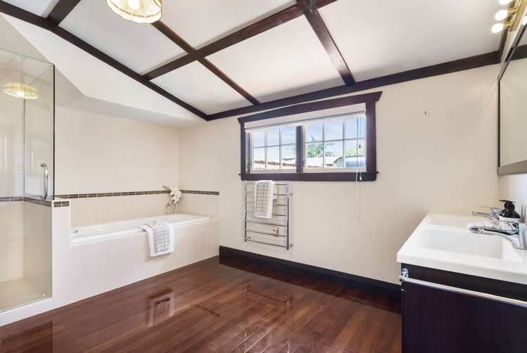 86 Victoria Road Devonport_34