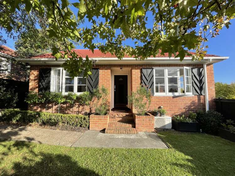 1/11 Walsall Street Avondale_0