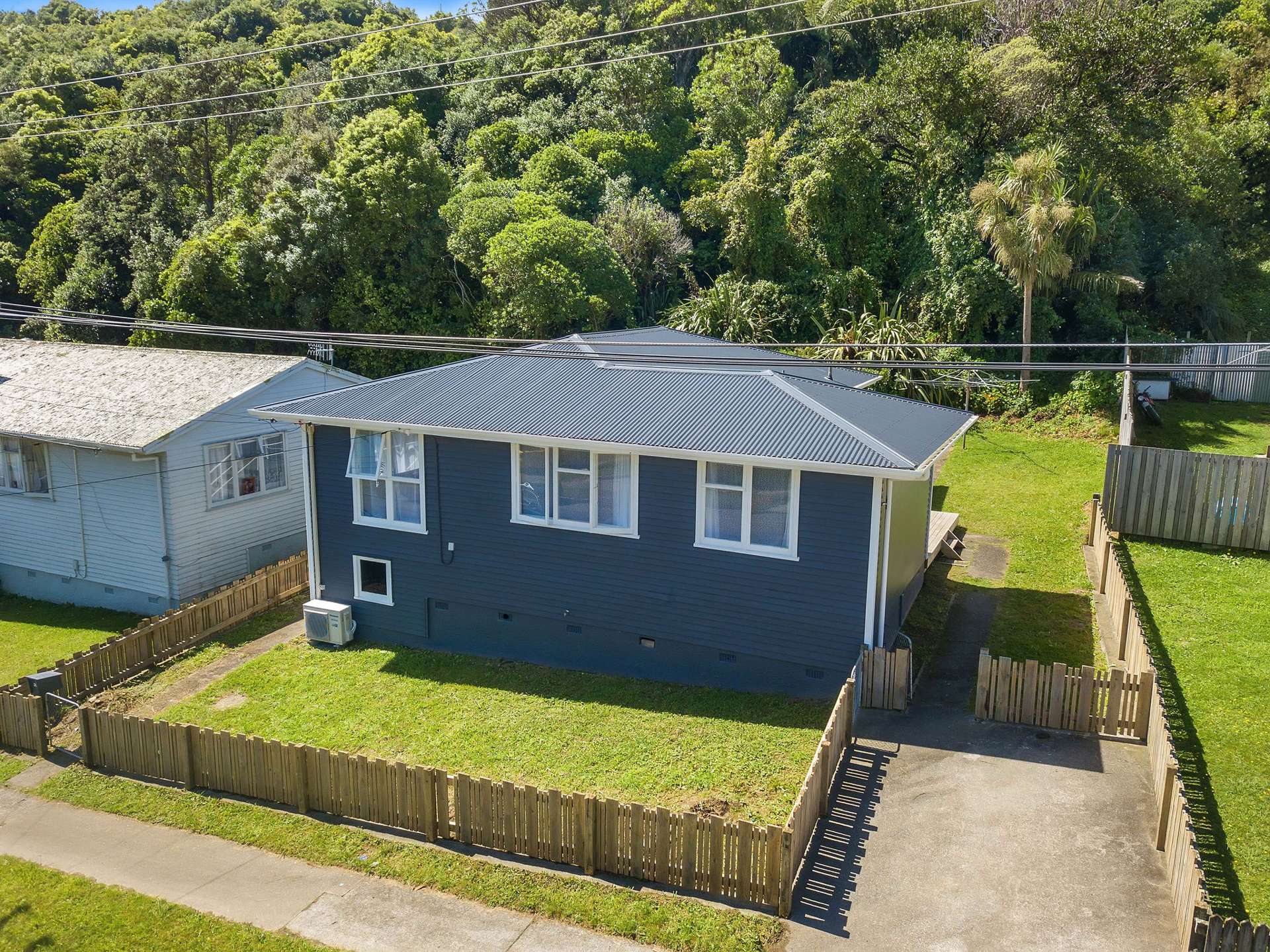 38 Cardiff Crescent Cannons Creek_0