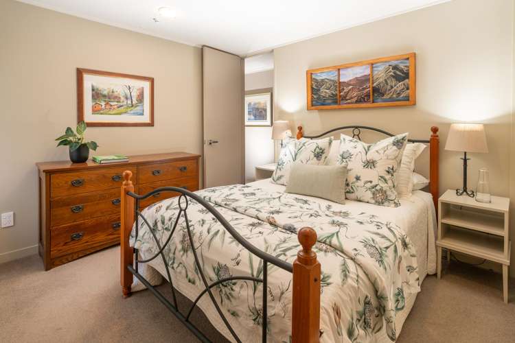 13/32 Hobson Street Thorndon_13