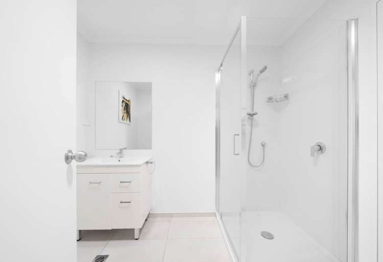 43 Saddleback Crescent Papakura_11