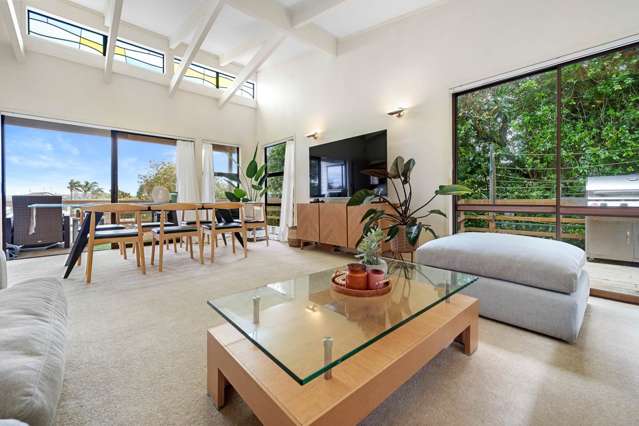 86 Hattaway Avenue Bucklands Beach_3