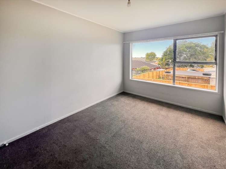 8/74 Walmsley Road 10057_7