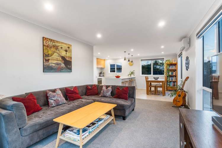 16a Gloria Avenue Te Atatu Peninsula_33