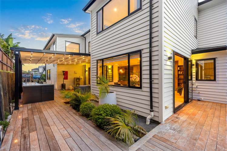 55 Godfrey Drive Orewa_31