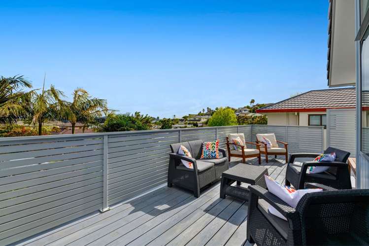 57 Esther Place Red Beach_19