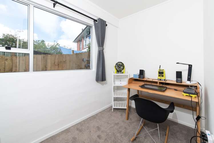 1/33 Te Atatu Road Te Atatu South_15